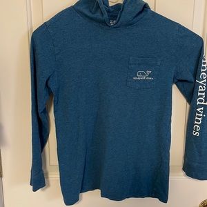 VIneyard Vines boys shirt